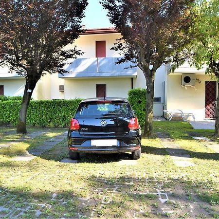 Villaggio Anna Bibione Exteriör bild