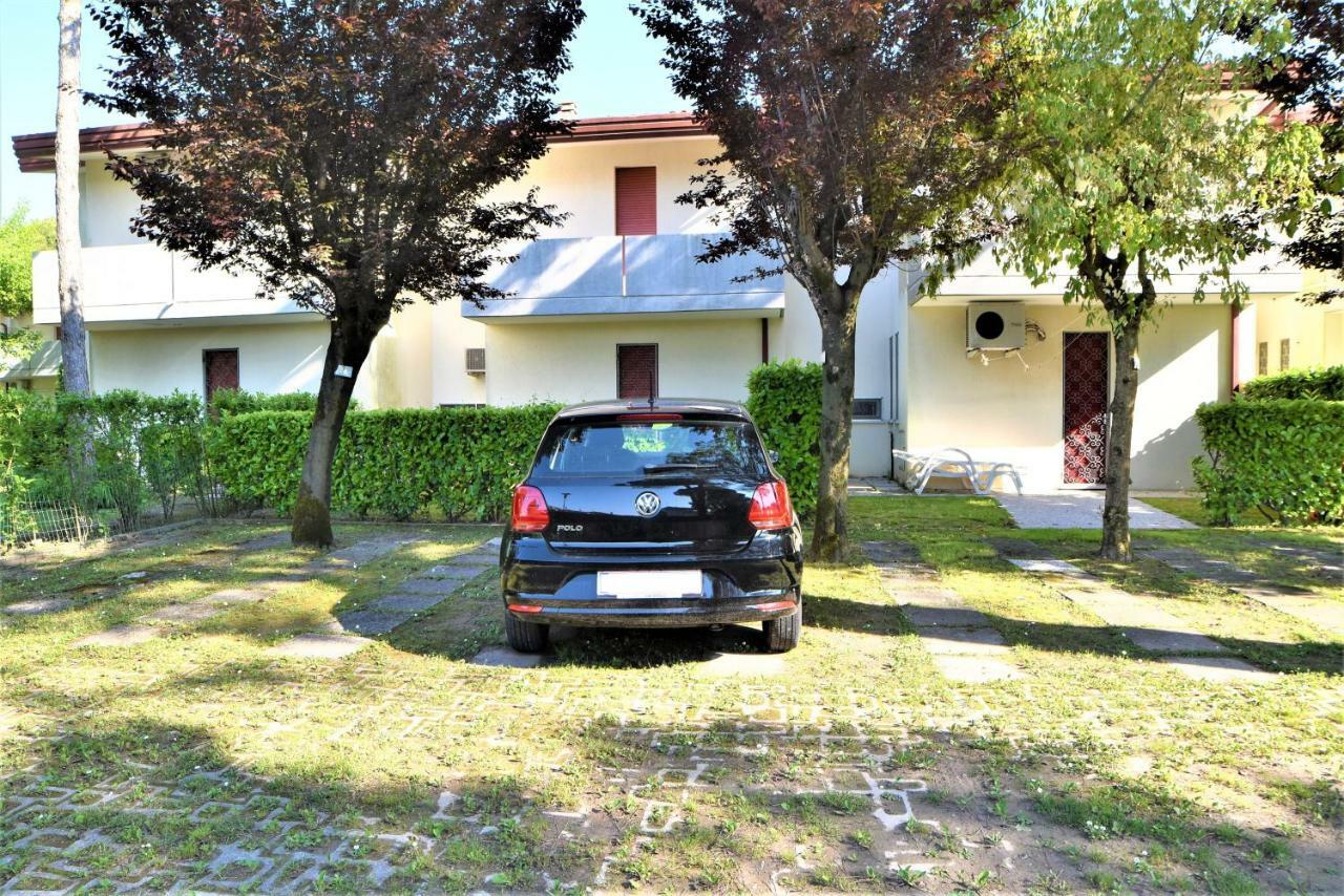 Villaggio Anna Bibione Exteriör bild
